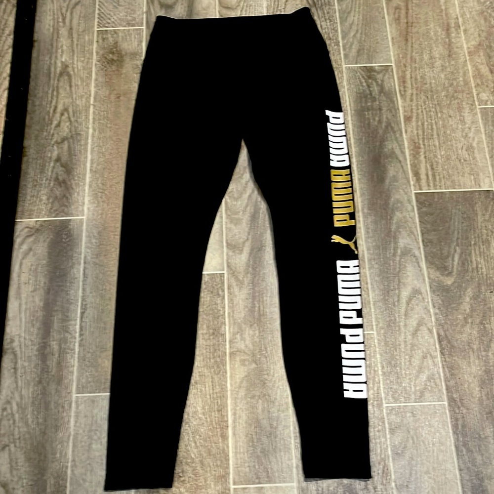 PUMA Athletic Exercise Jogger with Reflective Print
